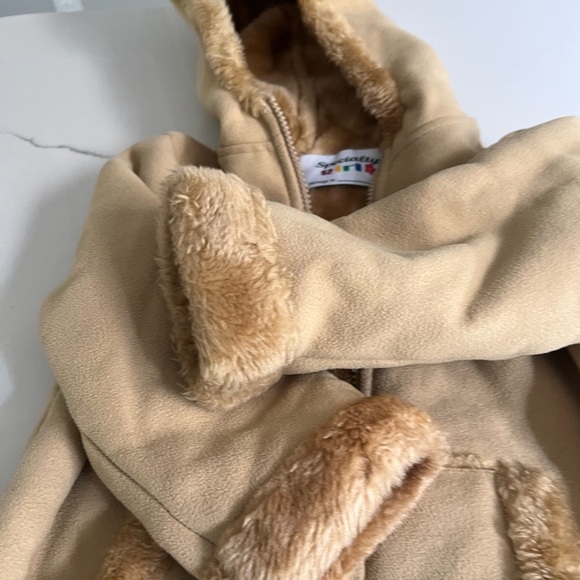 Winter jacket - Picture 6 of 9